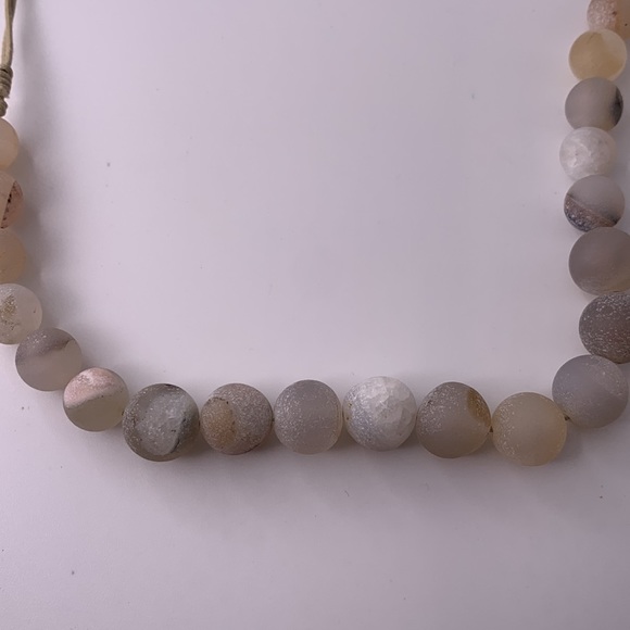 Beautiful Raw Stone Adjustable Necklace - Picture 2 of 6